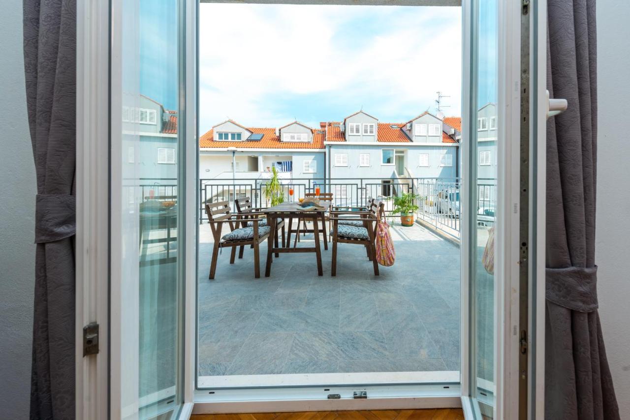 Apartments Marivo Lapad Дубровник Екстериор снимка