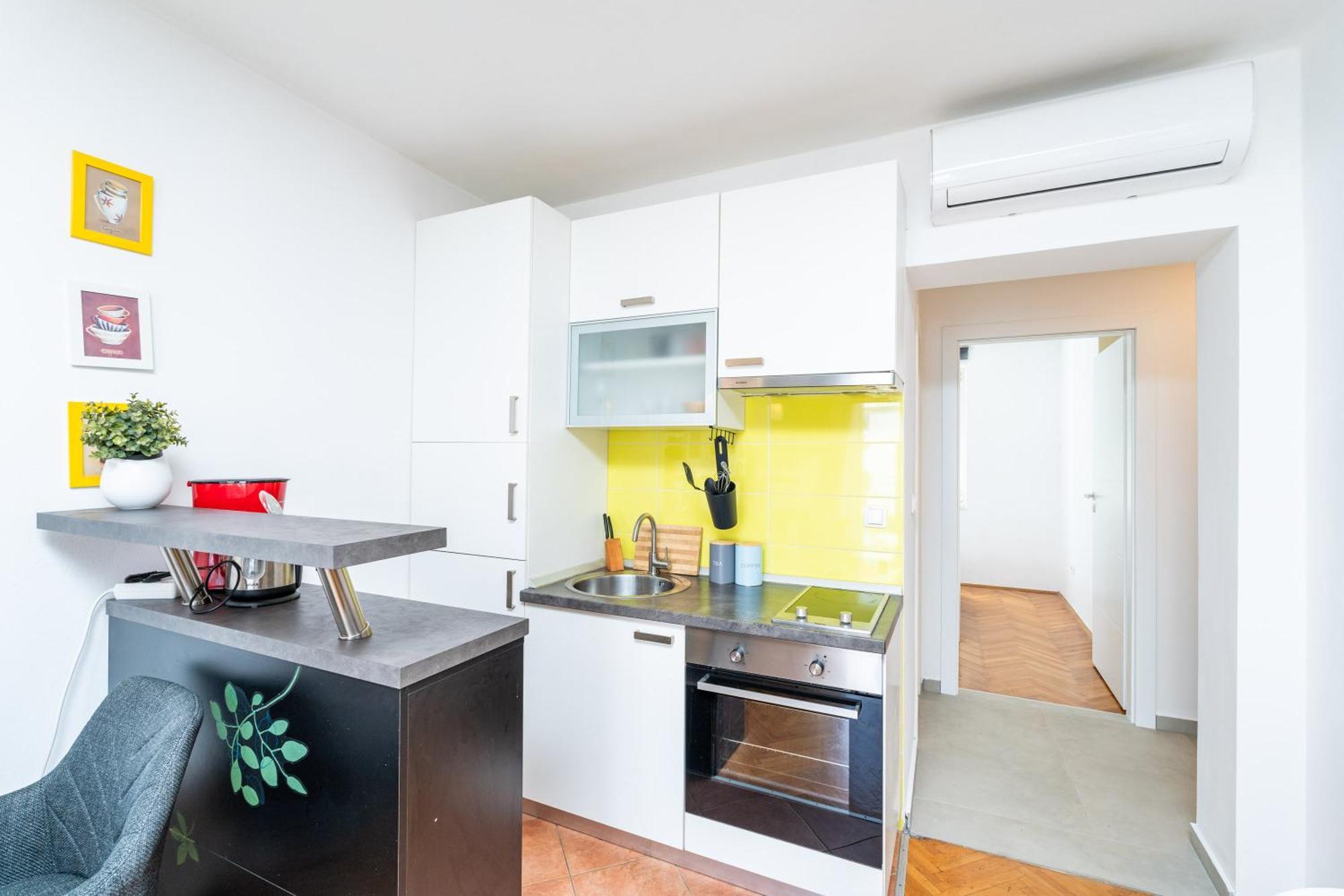 Apartments Marivo Lapad Дубровник Екстериор снимка